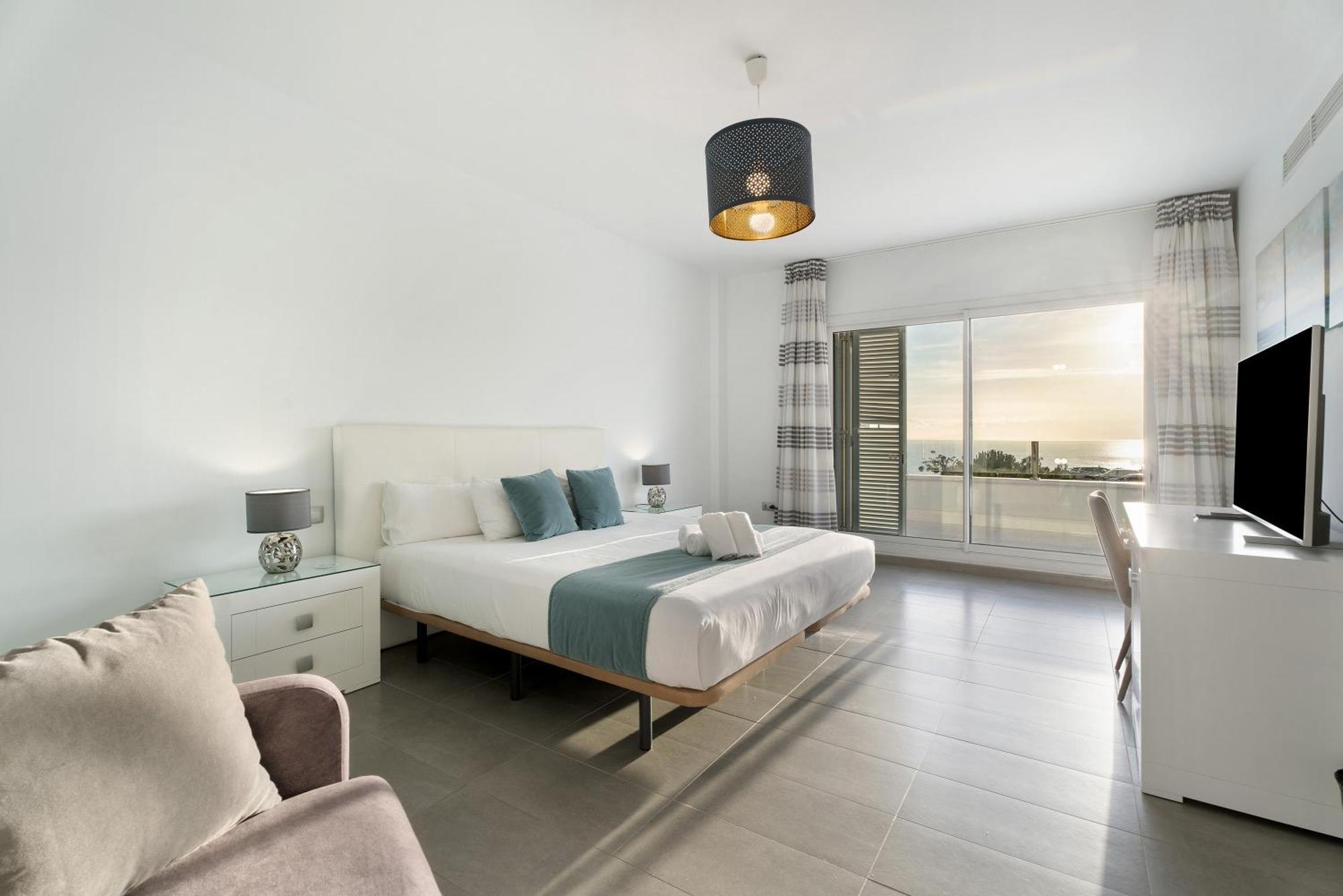 Espectacular Villa Aurora By Paramount Holidays Puerto de Santiago  Bagian luar foto